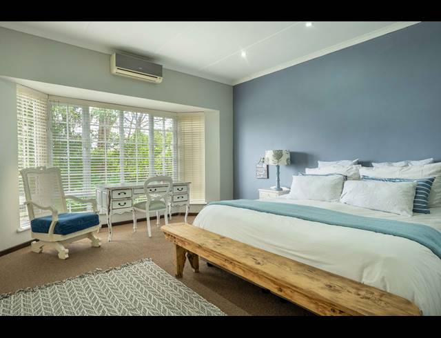 4 BEDROOM TOWNHOUSE FOR SALE IN GILLITTS